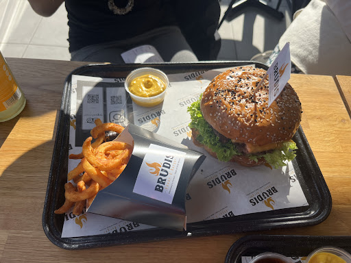 Photo of Brudis - Doner & Burger - 118 High Rd, London N2 9ED